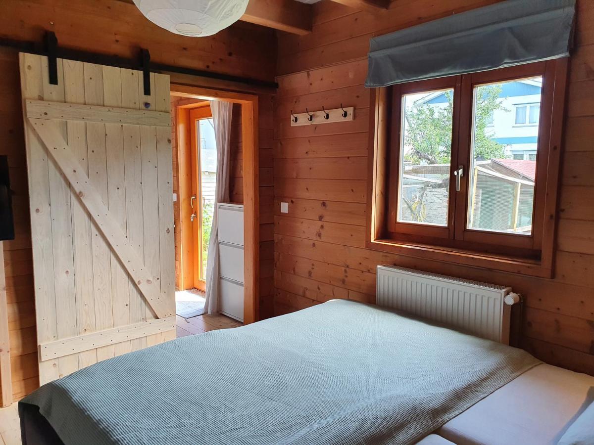 Helle Und Idyllische 2 Zimmer Wohnung Am Rande Von Berlin Exterior photo