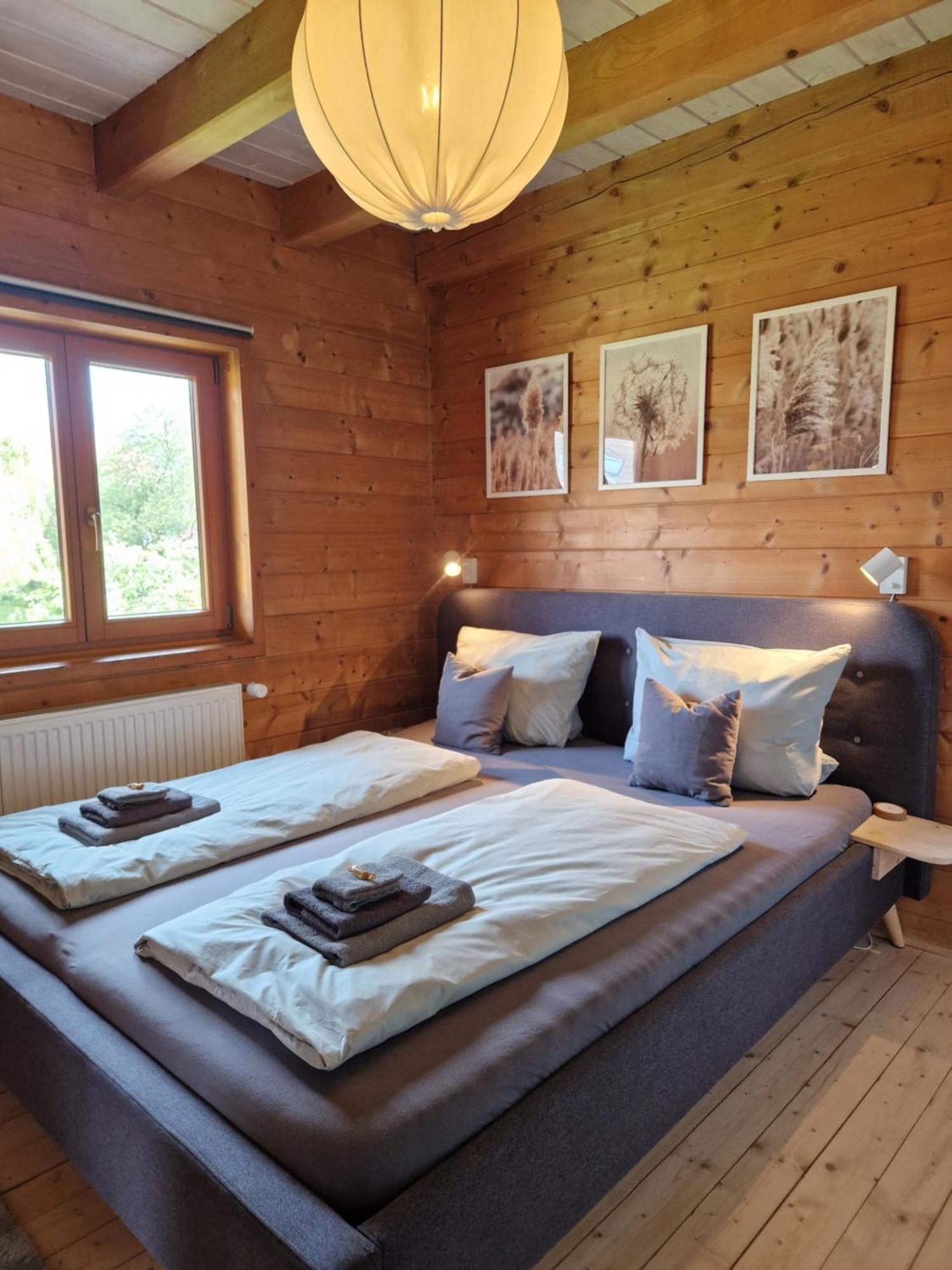 Helle Und Idyllische 2 Zimmer Wohnung Am Rande Von Berlin Exterior photo